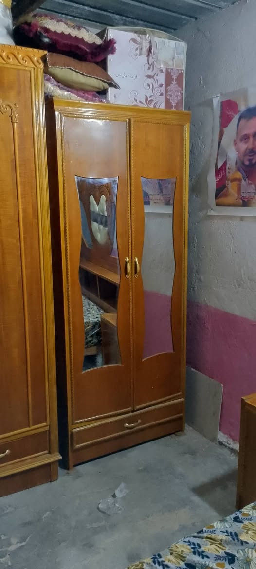 سلام عليكم غرفه اخشاب البيع مكاني في كربلاء السعر 900بتسعميه وبيه مجال الاستفسار ***********

