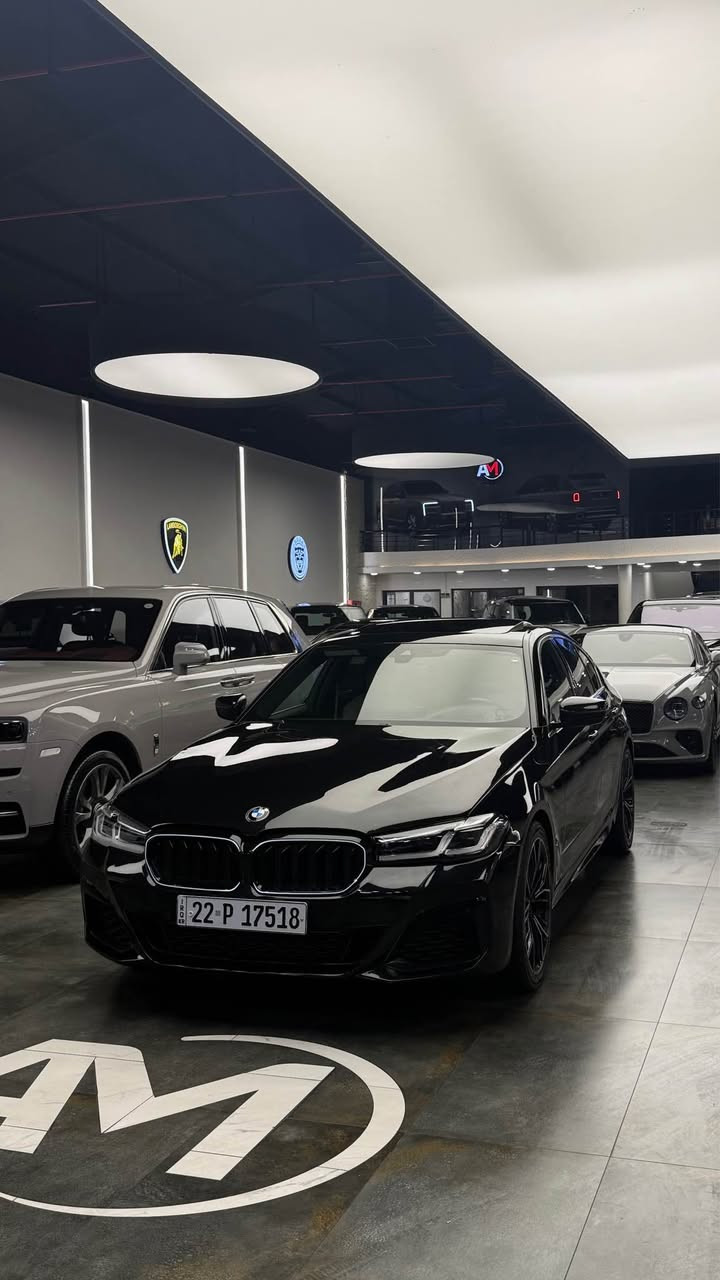 بي ام 530i • ٢٠٢٢ • ٤٩٠٠٠ ميل