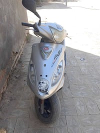 مستعجل • دراجه نضيفه • مكينه نضيفه
