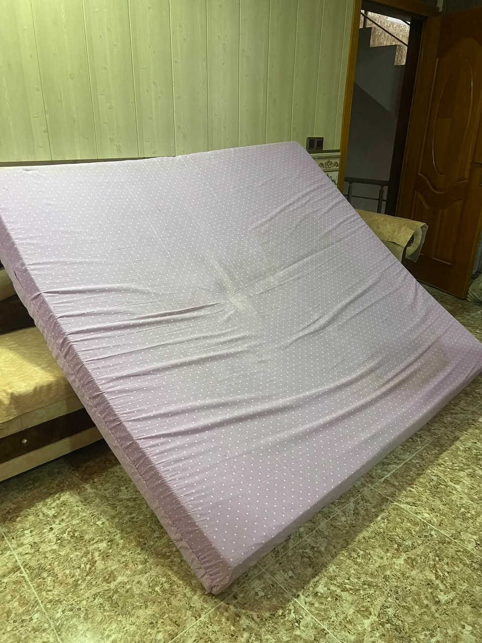 دوشك • تخت أطفال • دوميز