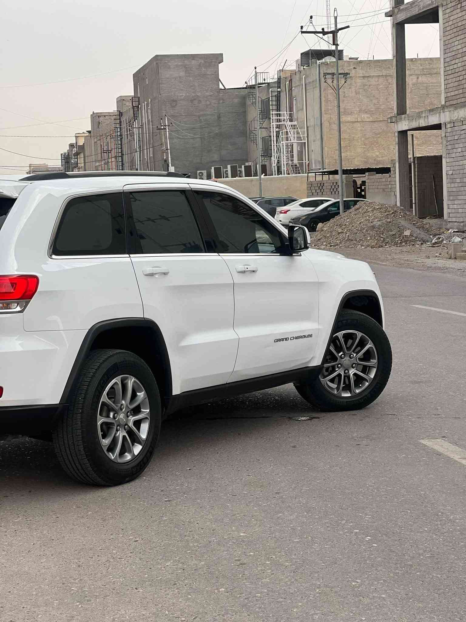 جراند شيروكي • V6 ٣٦٠٠ • ٢٠١٤