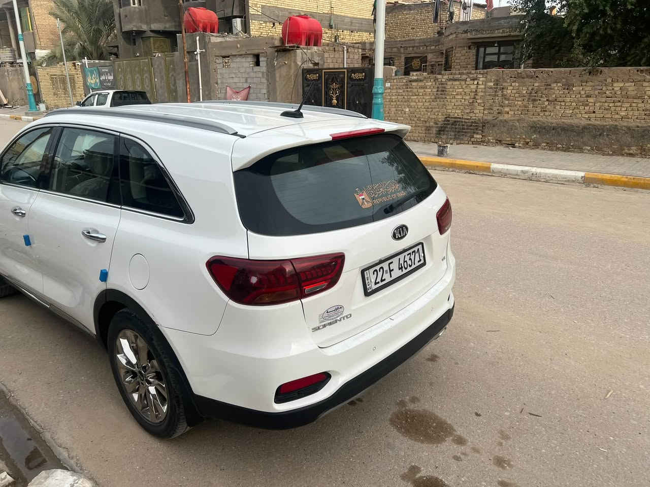 سورنتو ٢٠١٨ خليجي ٦سلندر مكفوله ماعده بارد ماشيه ١٧١الف ***********السعر ٢٠٠
