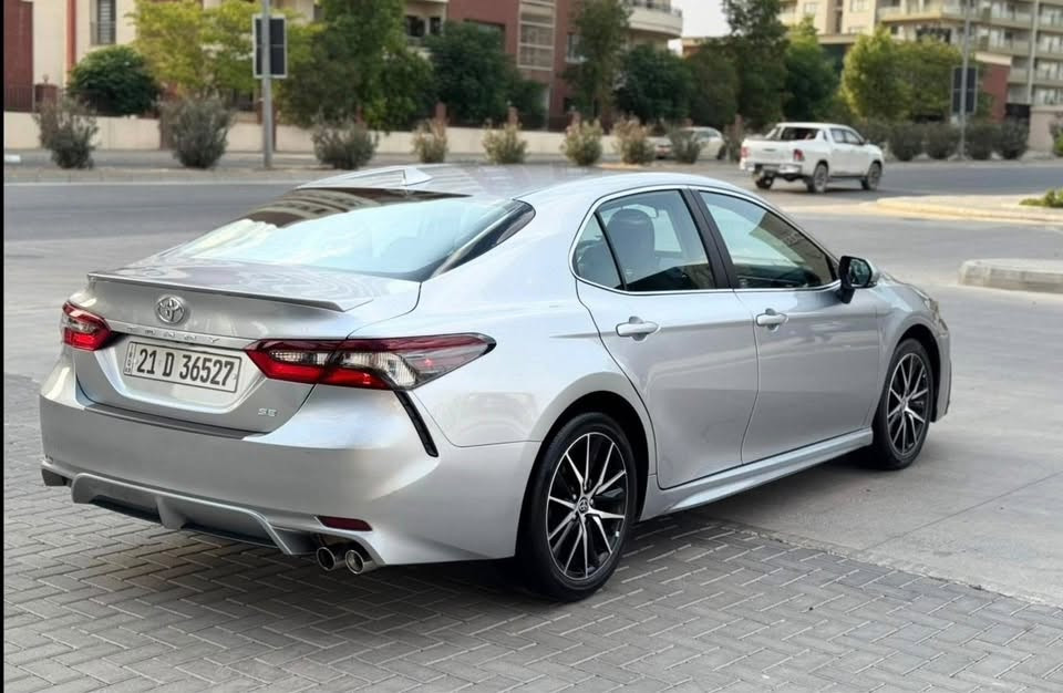 Camry 2024 se 
كامري ٢٠٢٤ se 
محرك 2500 
كير و محرك بشرط 
سيارة ماشية 30 الف مايل 
سيارة بدون صبغ 
فقط جاملغ سكن مبدل بلادي 
و شبر pdr بالبنيد 
صور الحادث موجود 
بدون دواخل بدون شاصي 
رقم سليمانية تحويل ثاني يوم 
بيها بطاقة بنزين 
سعر 209 و بيها مجال 
***********
