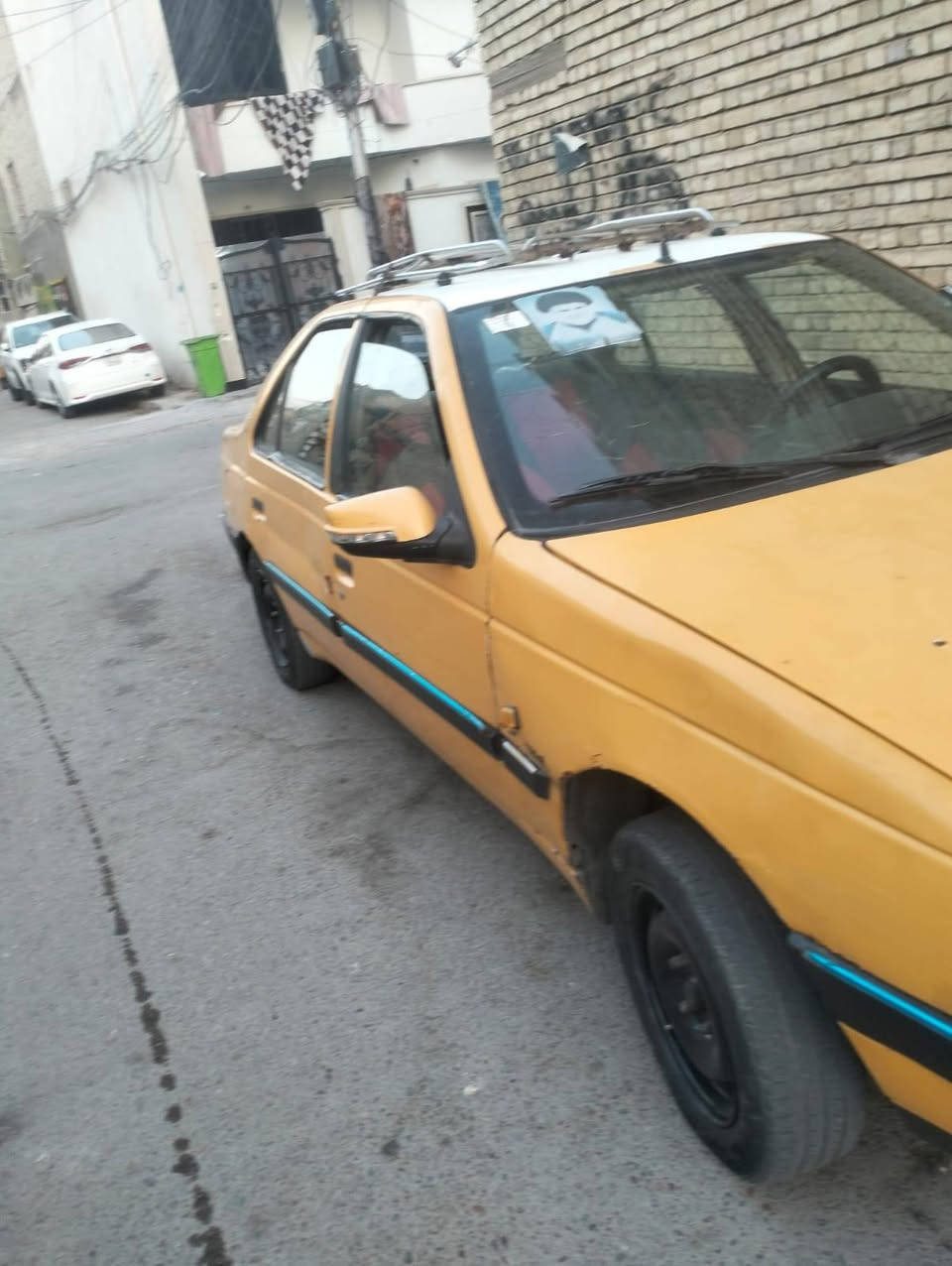 السلام عليكم للبيع بيجو روى محور مكينه كير فوراكس مكفولات سياره ناعمه وحلوه حداده وتخم تاير جديد اكسل جديد بيهه تلحيضات بصيطه بل كشر رقم بغداد تحويل مباشر السعر 19بيهه مجال جدن بصيط مكان السياره بغداد حي ور الاستفسار *********** الشراي ايخابر
