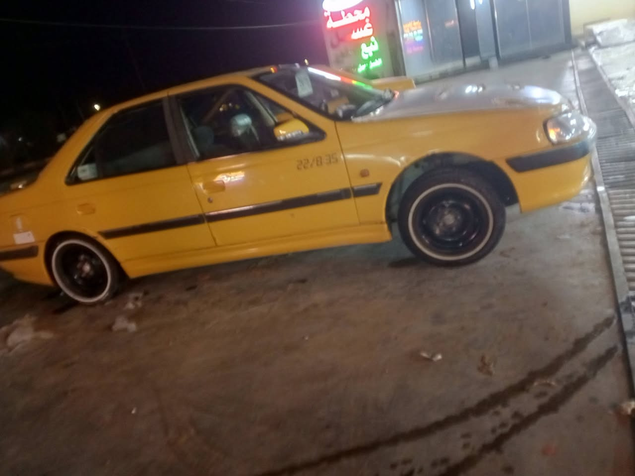 السلام عليكم
بيجو بارص 
موديل ١٥ 
بيهه بنيد طاير ومبدل وضربه خفيفه ب جاملغ ال كتر سايق وهلالات مصلحه 
عوزهه ترتيبات قليله 
هيئه وغرمه عليه ما عليك بشي 
باقي تفاصيل خاص او تتصل ع رقم 
***********
