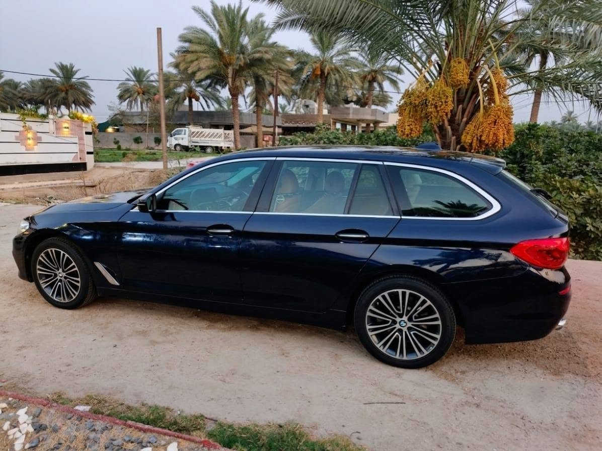 @بي ام 2018 وارد خليجي حجم 520 دي سياره فول مواصفات عده فتحه ثلاث قطع رش بيها بدون ضرب او تبديل سياره ماشيه 70الف كيلو متر سياره جديده وجاهزه سعر 118 هاتف ***********
