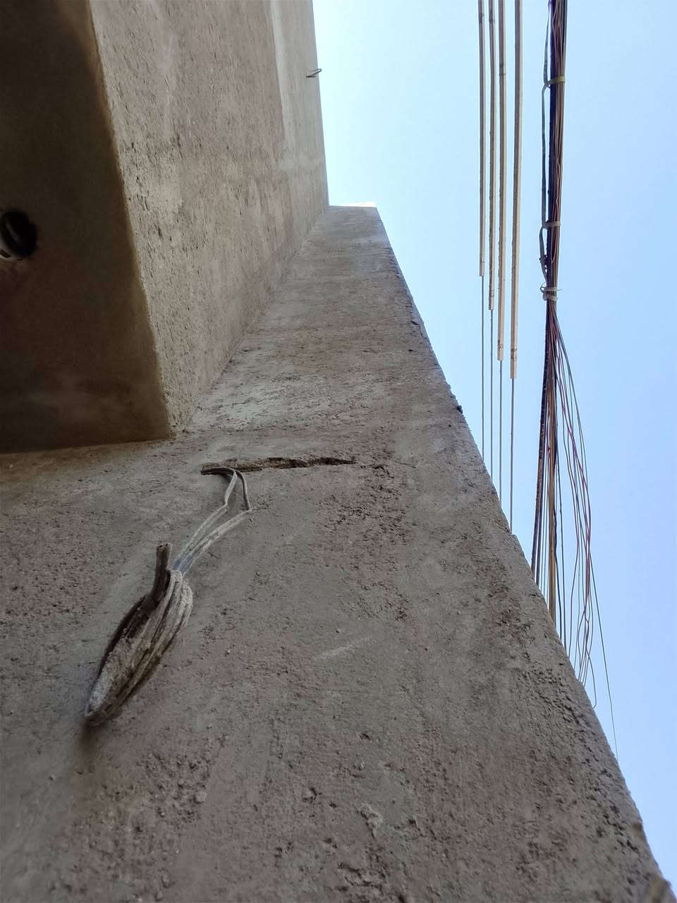 لباخ متفرغ#
لبخ مصاطر سقل جراراه تصفيير درجه اولى إن شاء الله واسعار مناسبه للجميع للتواصل *********** بغداد

