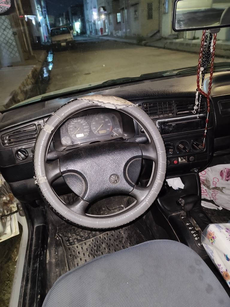 گولف موديل 92 مكينة 18 گير أوتو بطاقة بنزين موجود محرگ جديد شادها عليه و الباتري جديد مكان السيارة كركوك السعر 35 و بيها مجال للاستفسار التفاصيل *********** كركوك, العراق
