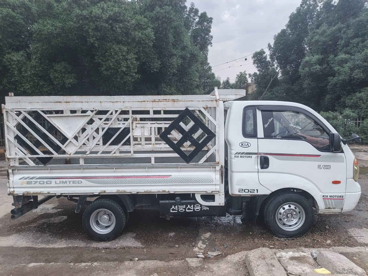 موديل ٢٠٠٦ • مكينة ٣٠٠٠ • بغداد شهداء العبيدي