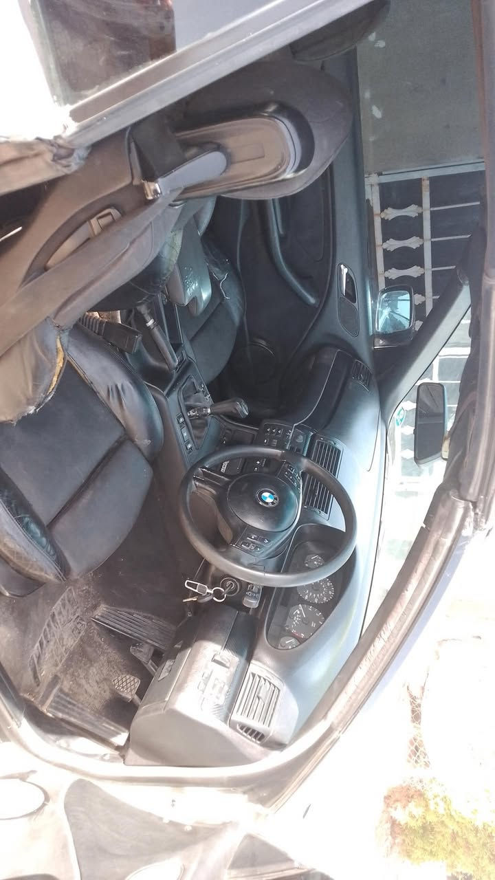 ئەم بیئیمە بۆفرۆشتن مەنەفیسە گیرو مەکینە بەشەرت گیرو مەکینە بیلادیە  گیرعادیە مەکینە 4پستنی کەپسە تەبریت لەگەل سولفی بەشەرت دەعمو لیدران و کارەبای هەمووی بەشەرت مۆدیل 2000گۆرینەوەش دەکەم شتیک ئەقلم بیگری سفقی دەبیتەوە قەپاتیش دەکریتەوە سعر 22وەرەقە و کەمیک مەجال ناونیشان خەبات لای هەولیر الحمدانية, نينوى
