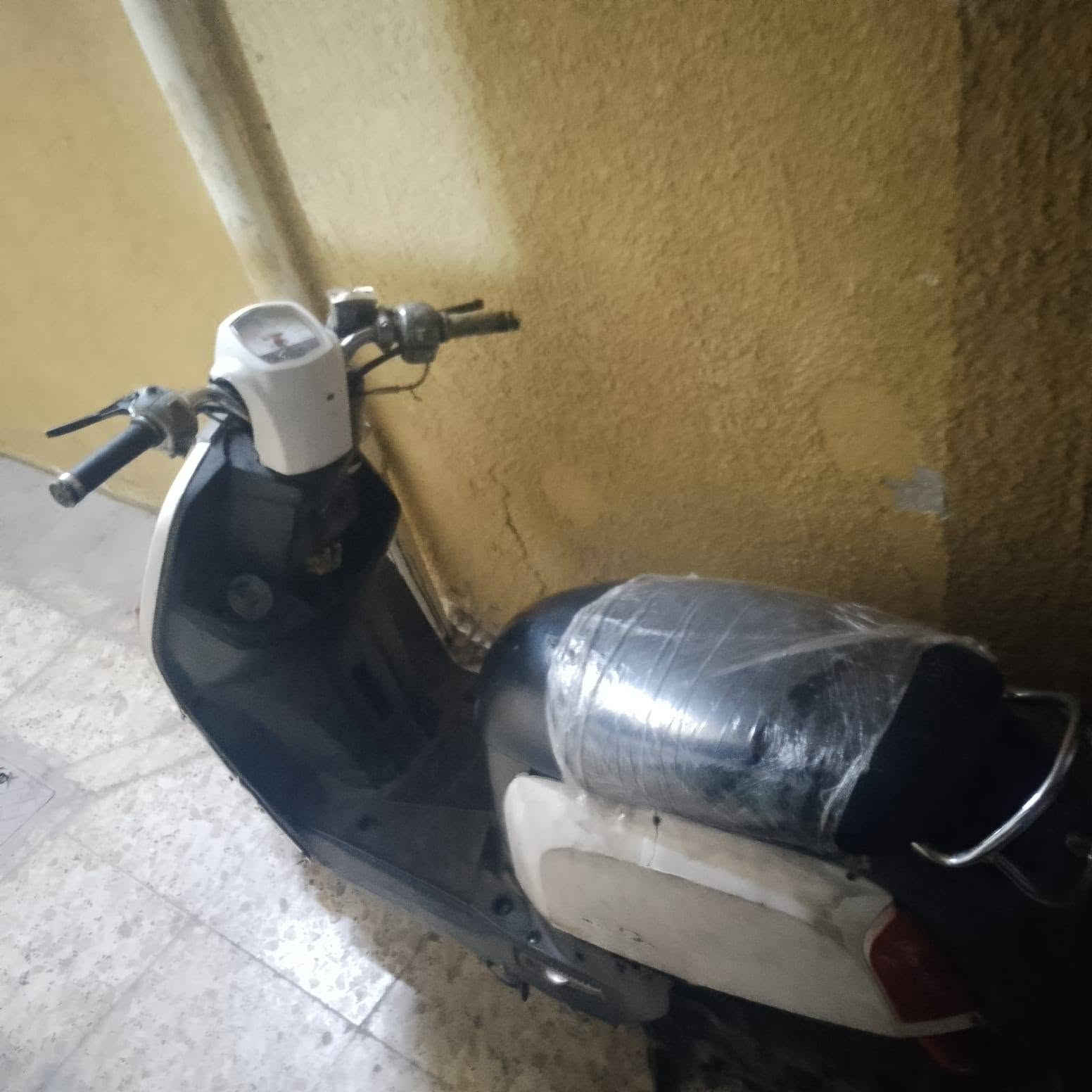 بوليس • ١٢٠ • نقص باتري