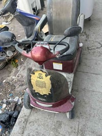 سيارة شحن • بطاريتين • حلة