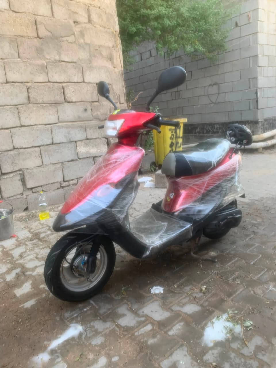 بيجي ياماها 9 سلف وهندر. ياباني كفاله عامه من الزلغ شرط مكينه خخرسه ما تنسمع اويل بم الدهن شغال اشاير گلوبات عينه بريكات امامي خلفي كلهن شغالات جاهزه شغل وطلع مال بيت مرتبه مابيها اي نقص مفوله للاخير السعر 325 وبيها مجال  مكاني البصره كرمه علي *********** ((الدراجه بلاديه من الطول للطول )))
