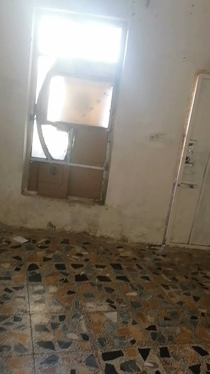 السلام عليكم
شقه للايجار فارغه حاليا تقع في ابو دشير شارع الضغط وبالضبط قرب أسواق جدو اللي بنهاية شارع الضغط

تحتوي الشقه في الطابق الأرضي على مطبخ وصحيات ومنور وفي الطابق الثاني 3 ثلاثة غرف نوم واحده منها صغيره مال اطفال والايجار مناسب

للاستفسار عن الإيجار الخاص مفتوح

للاتصال *********** او ***********

لرؤية منشوراتي اكتب دلالية ابو كرار الشويلي للعقار وراح تشوف كل شي موجود واي شي يعجبك راسلني عليه وتدلل وانا بخدمتك ومستعدين لعرض عقاراتكم لدينا اتصل بنا واتس اب او ماسنجر وبالخدمه

عندك بيت للبيع راسلنا نعرضه الك اتصل بنا واتس اب او ماسنجر

عندك بيت للإيجار نعرضه الك اتصل بنا واتس اب او ماسنجر وبالخدمه

نص مكتوب في الصور:
- ابو كرار الشويلي للعقار ***********