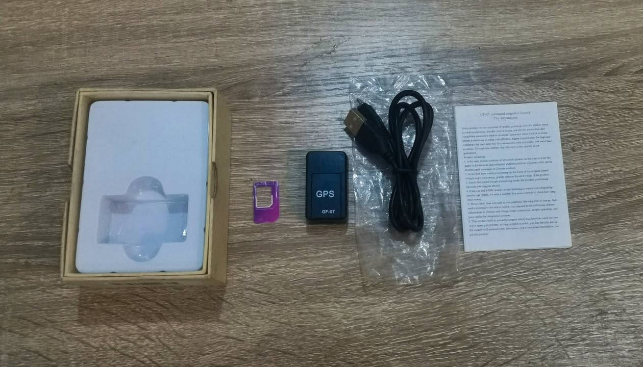 السلام عليكم
للبيع جهاز GPS تتبع الموقع و تنصت الصوت 

 الجهاز جديد ما مستخدم قليل جداََ شرط الشغل تفحص و تقتنع و اخذه سعره بـ20 الف و بيه مجال و توصيل داخل الصويرة الاتصال على الرقم :
***********
