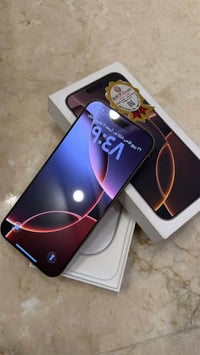 ايفون 16 برو ماكس • نضيف 100% • بطارية 98%