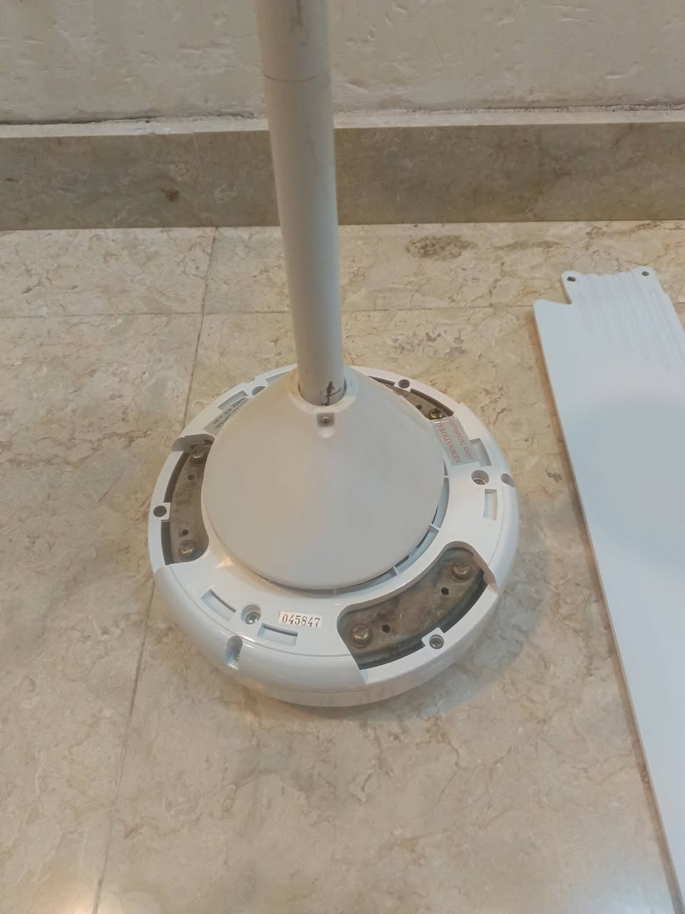 مروحه للبيع شرط الفحص. ‏‪***********‬‏
