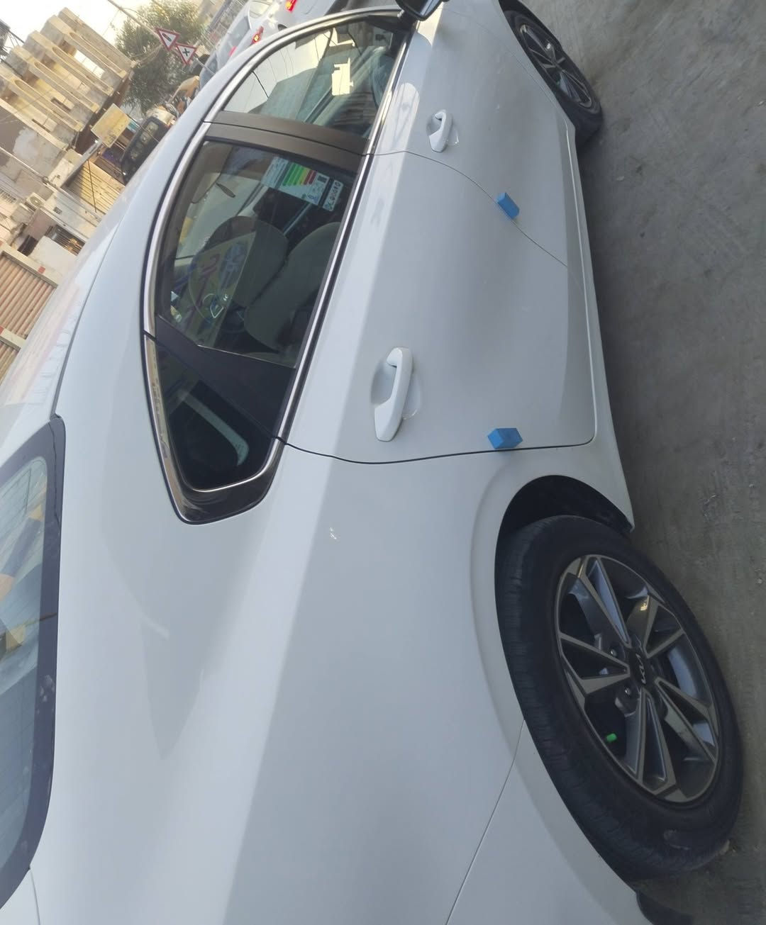 سلام عليكم كيا سيراتو خليجي مديل 24 كفاله عامه رقم بغداد بسمي دولي مكينه 2000 فول مواصفات فتحه تبريد قطعتين حداديه تبريد مكينه مكفولات سياره جديده معنه الكلمه سبيرهه مانازل ماشيه 25 لف سعر 180 وبيه مجال هاذه رقمي  *********** لاستفسار
