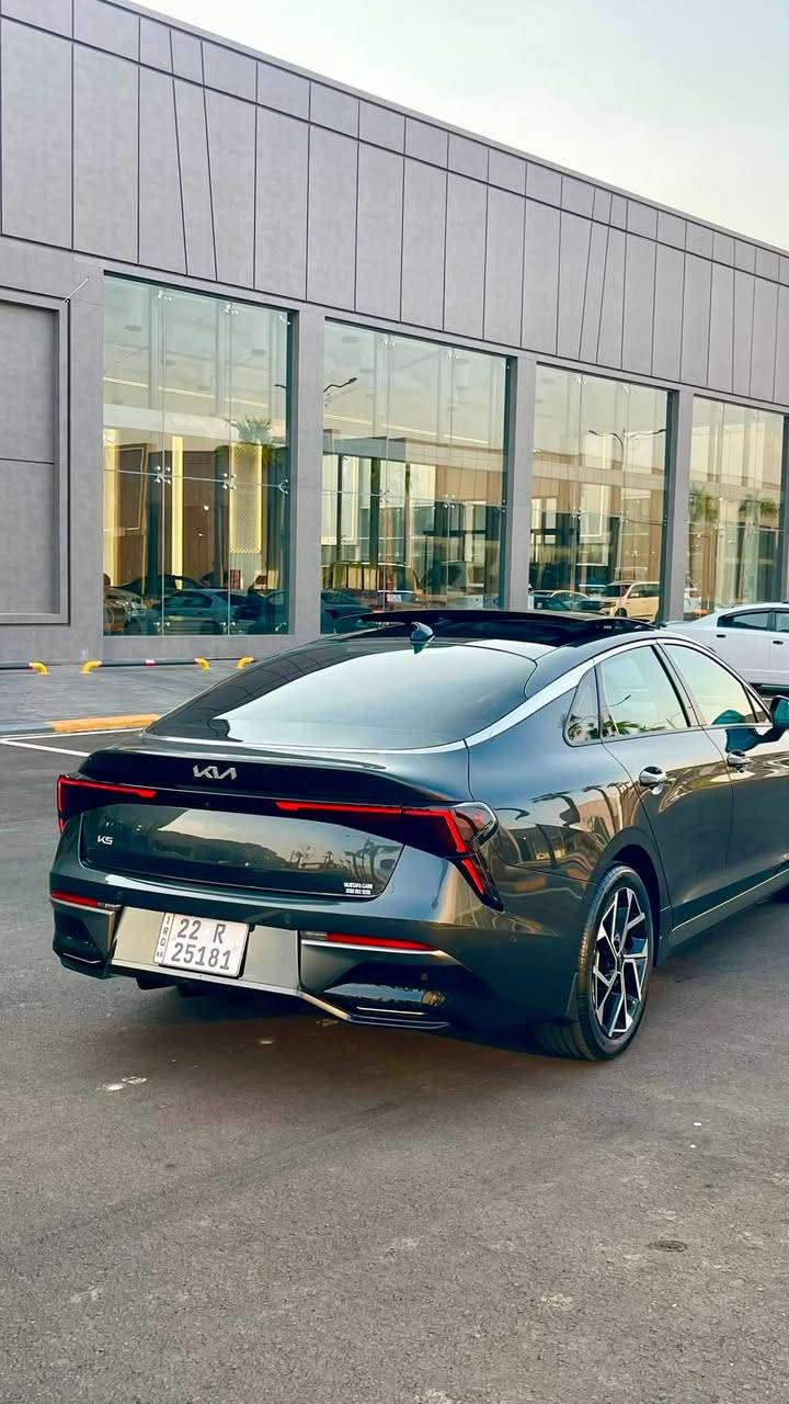 Kia k5 2025✈️

فئه :EX اعلى مواصفات ب K5

🔴محرك السياره 2500 تنفس طبيعي 
🔸سقف بنوراما بل كامل 
🔸كشنات جلد + تبريد وتدفئه 
🔸تدفئه استيرن 
🔸 5كامرات + فتح كامره مع الاشاره الجانبيه 
🔸كشنات خزن 
🔸13 سماعه Bose
🔸 شاشه متصله تدعم كاربلي واندرويد اوتو 
🔸حساسات اماميه خلفيه 
🔸قياده ذاتيه 
🔸گيج الاكتروني
🔸مرايه شفط + قلاب ع وضع R
🔸شحن وايرلس
🔸5وضعيات قياده 
وبعد بيه هواي مواصفات 
السياره رقم اربيل وجاهزه مابيه اي مصرف 
🔸حادث السياره سطحي فقط بنيد صبغ بدون دواخل بدون شاصي بشرط  لايتات + راديترات بلاديه 
📍 مكان السياره:اربيل 
السعر 198 وبيه مجال ماكو EX بهذا السعر 
واتساب :***********
رقم الشاصي :KNAG34J70S5293135
