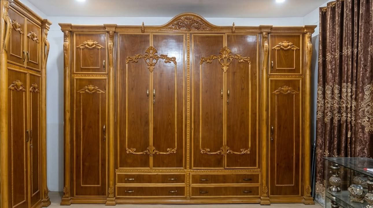 غرفه نجاره • جديده • ضخمه كلش