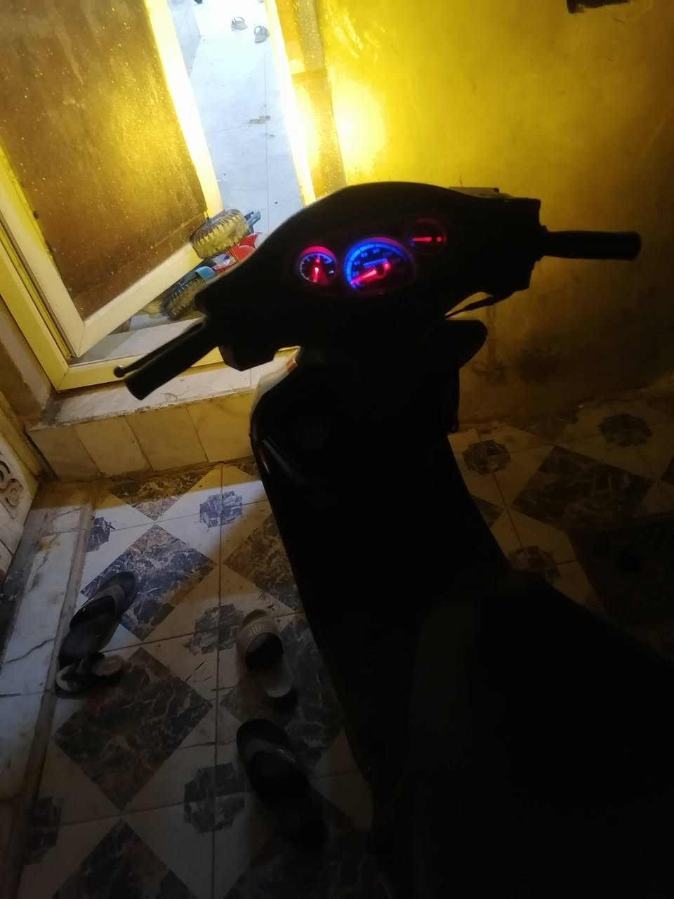 سلام عليكم كامكو جي فور شغاله نكره سلف كهرباهيات كلها شغاله محرك مامفتوح شلعه ومعدل تشك لكاع بريك وره كدام شغالات دراجه نضيفه سعره ٤٧٥ عنواني كوفه رقمي بي واساب *********** بيع مستعجل
