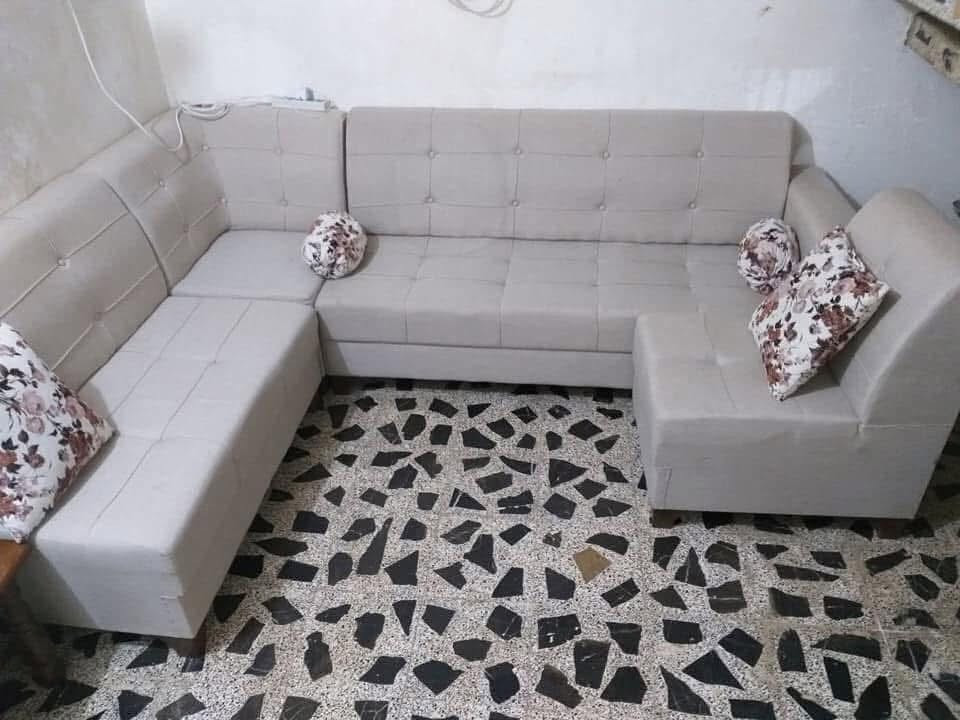 دوان وطخم ثنينهن بمليون***********

