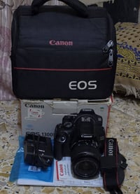 كانون 1300D • عدسه 18-55 • نضيفه جدا