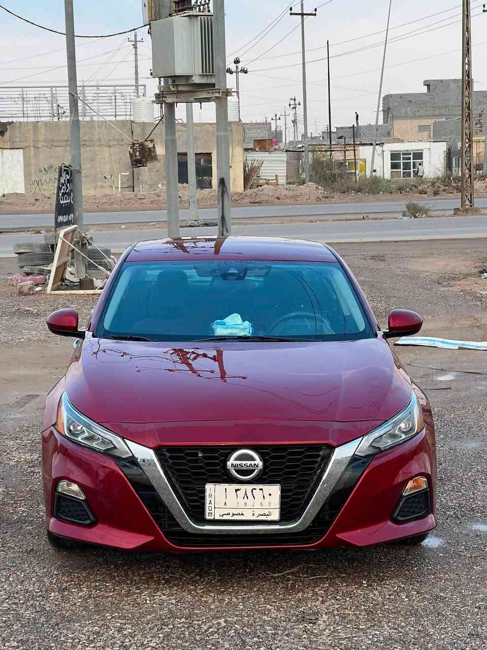 نيسان التيما 2021 فئة الـSV
معروفه مواصفاتها فول الفول السياره 
محرك 2.5 
كير و محرك مكفولات من كلشي فووول نعومه ابدل دهن امزويل اصلي يعني انسى المحرك و الكير صيانه دوريه كل فتره كير مكفووول من كلشي 
- نقطه عمياء
- رادار امامي 
- حساسات خلفيه 
- بريك تلقائي
- محافظه على المسار 
- كشن كهربائي 
- تبريد تدفئة ثنينهم شرط كفاله 
- كهربائيات و انظمه كلها شغاله 
- صدر امامي خلفي و تخم تاير جديد 
- ويل 17
- السياره وارد امريكي ضررها قطعتين فقط الباقي جاملغ و بنيد جهة السايق 
- توها مبولشه السياره تلمع 
- و جاهزه من الاخير 
- معوقين بصره وكاله ثاني يوم 
- السعر 145 ورقه 
- مكانها البصره / الدير 
- ***********
