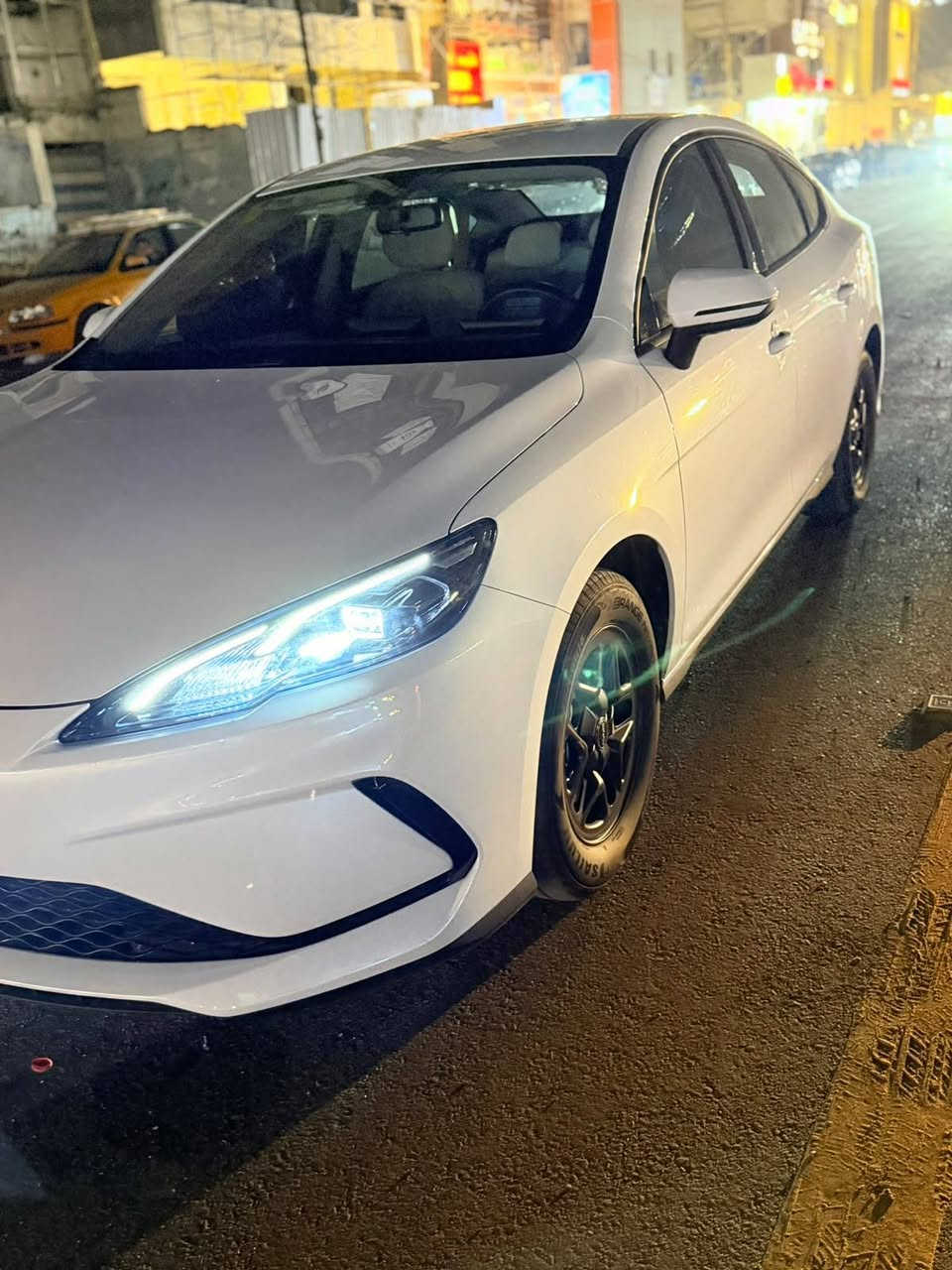 مكفوله كفاله عامه BYD سيل 5 ماشية 8000
رقم بغداد السعر 20 و200 
*********** واتساب أو اتصال فقط
غير متواجد على الفيس
جماعه تعليق مجهول الهوية فدوه اروحلكم لطب وتكتب ترهم ب19  او هي بيش الزيرو الله يوفقك دنيا وآخره
عجبك سعر عل راسي معجبك هم على راسي
