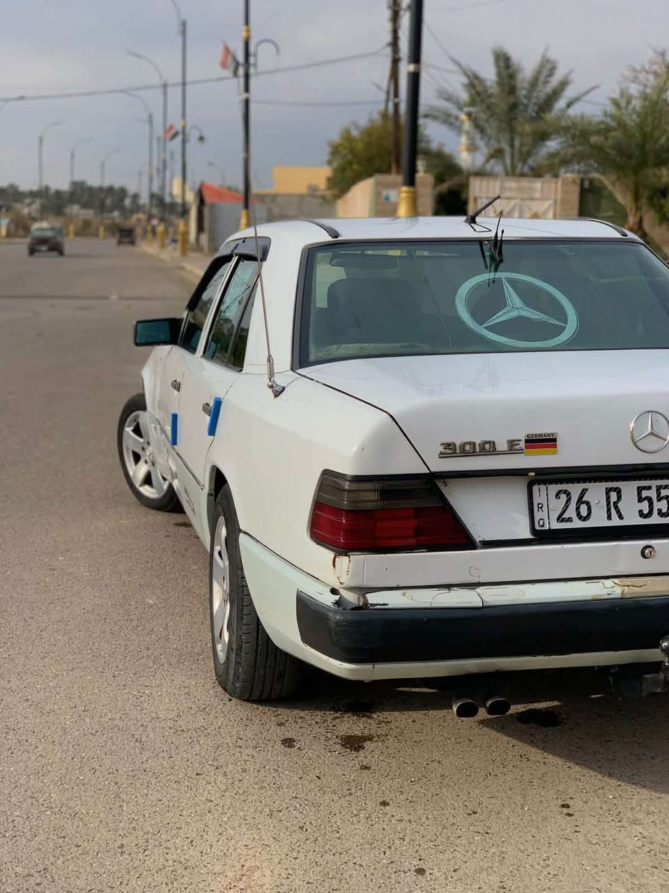 مارسيدس دب 
موديل 88 
رقم وهزه جديد بأسمي تحويل ثاني يوم
تخم تاير جديد 
دوشمه جديد 
كير ومحرك خير من الله 
لاتنقيص ولا تبخير 
تبريد نقص كبمريسر 
تدفئه نار
مازدات واشاير جديد
قواعد دبلات سليمه
السعر 50 وبيها مجال 
الرقم ***********
