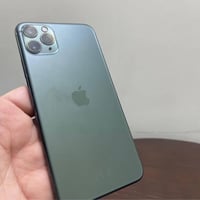 ايفون ١١ برو ماكس • ٦٤ • زيتوني
