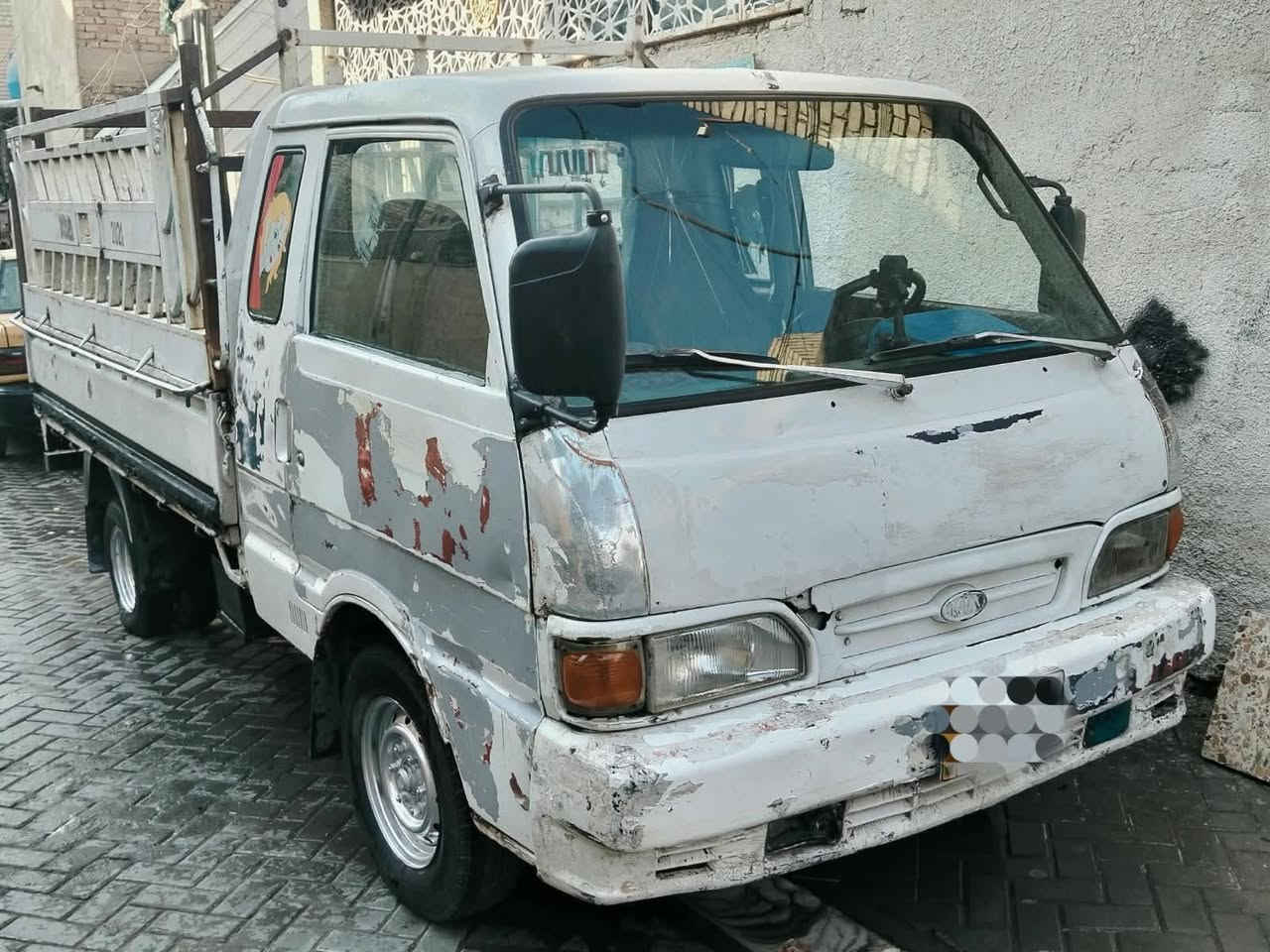 السلام عليكم كيا موديل 96 رقم ديالى الماني سنويه عضم بدون تحويل السعر26 وبيه مجال
***********
