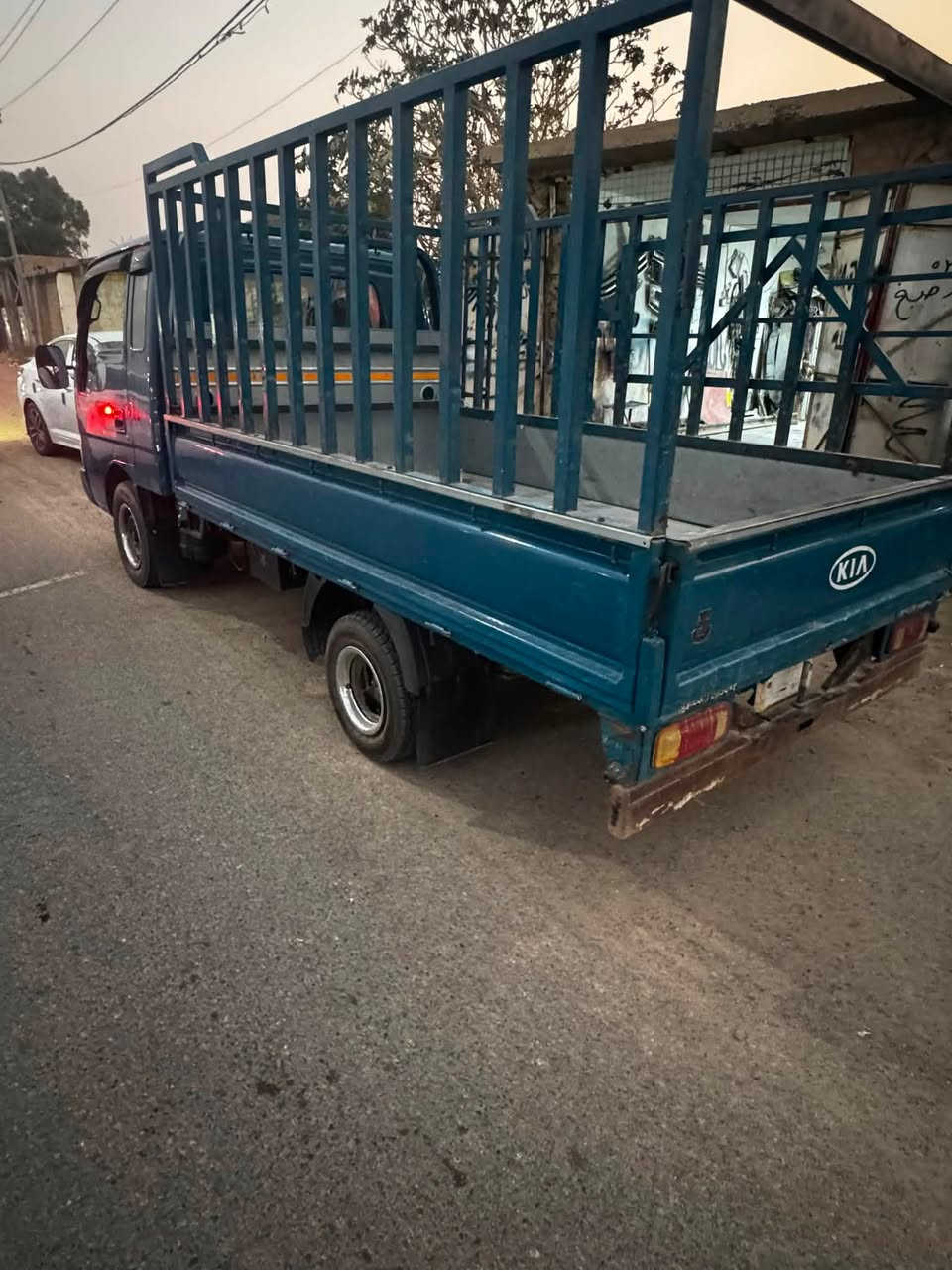 كيا فونتيرا موديل 2000 رقم بغداد بسمي تحويل مباشر سنويه لل27 محرك مجفت كير جديد تخم تاير جديد اكسل غلاف مكفوله من الكص والدك ورقم شاصي بلادي واضح بدي جديد  تراي شركه قماره السياره مكفوله من الصبغ والخياس والمعجون صفاحيات البدي جديد سياره بمعنى الكلمه مال جناي السعر 60$ مكانها رمادي /***********
