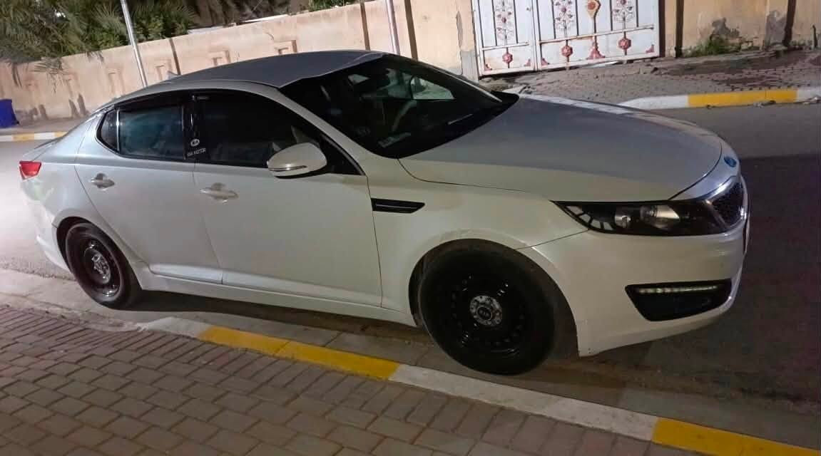 اوبتما • ٢٠١١ • مكينه ٢٤٠٠