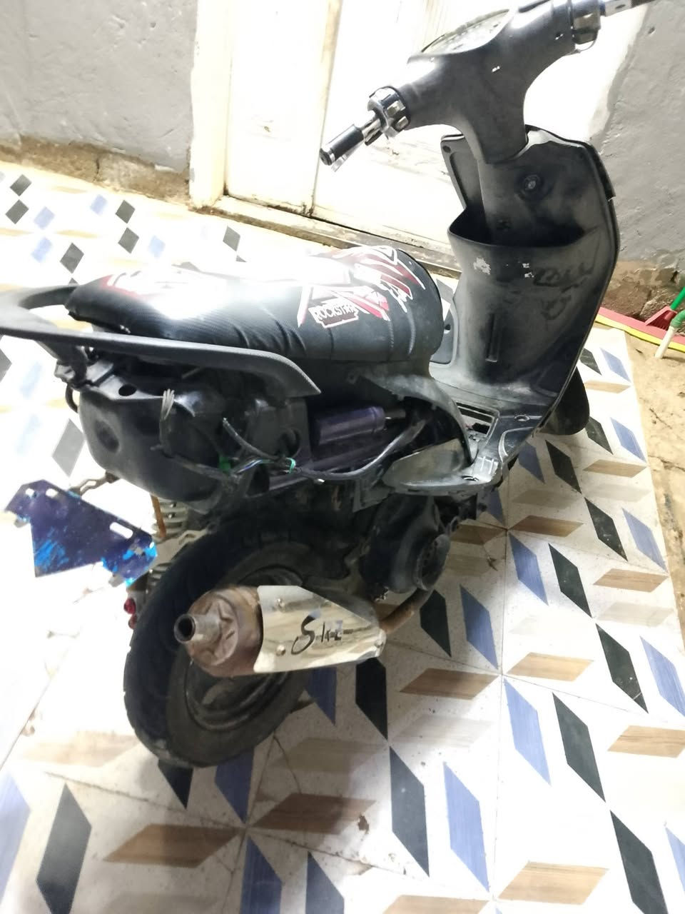 ماكس عدل  بوش 58  درجه شلع معدل درجه ناعم لا صوت ولا شي خرسه درجه تخبل شصي مصبوغ بنفسجية تيرات ولا فتيل بيهن خبلني ولا ممسوحات جداد كلجات رياض الخلفه امامي بالكهرباء شغل 375 بيها مجل بابل ورديه داخل***********
