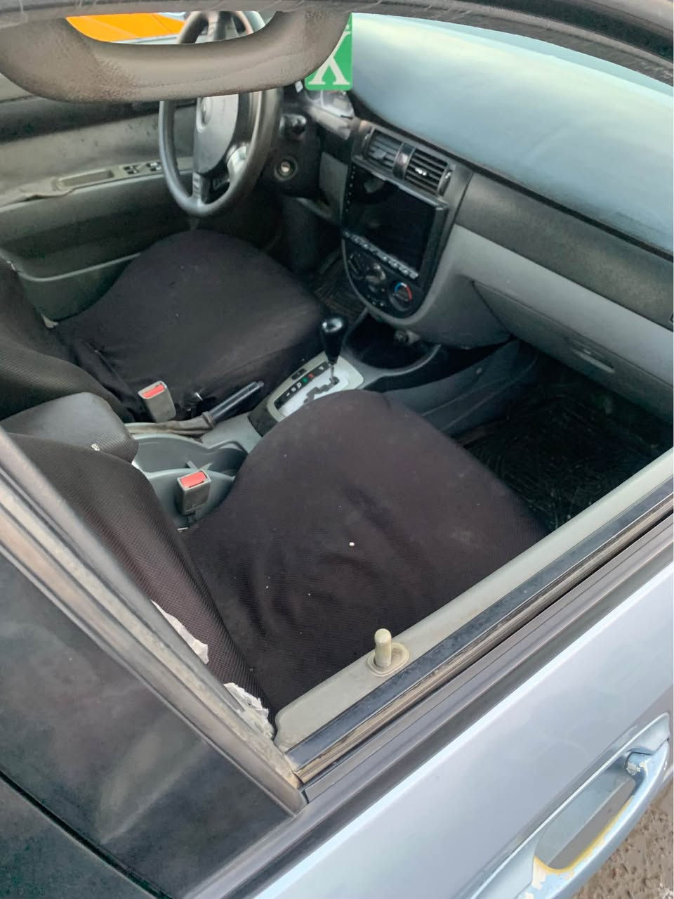صبغ عام • بلا حادث • بطاقة بنزين
