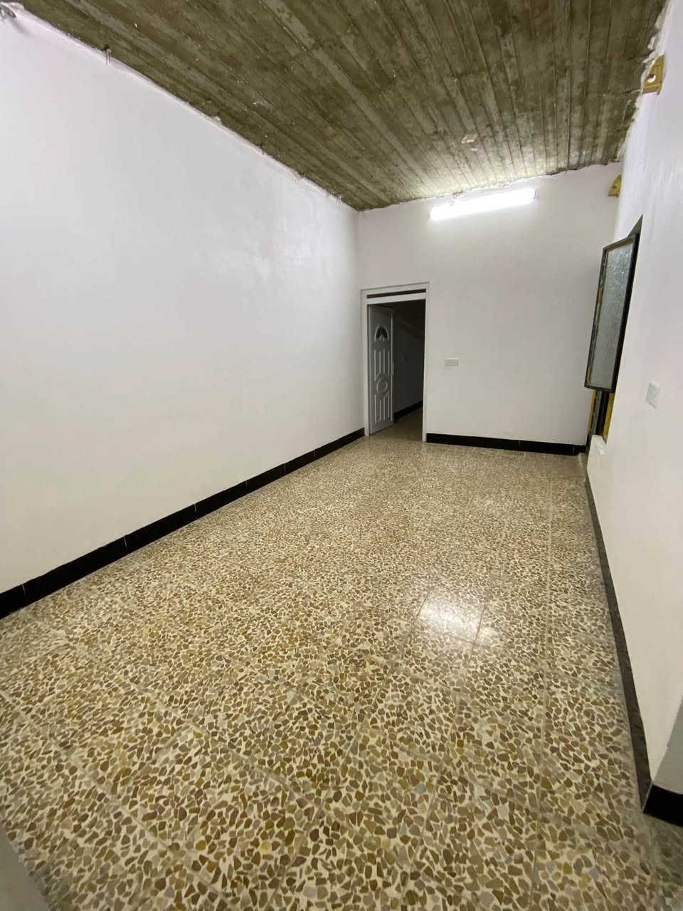 سماح ثانيه • حوش • اكثر من ٣ غرف