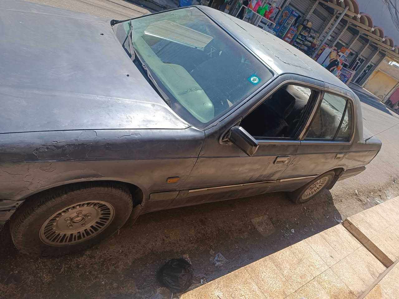 مازده 929 صالون  امطوزه  سقف بوند صندوك كير توماتيك سياره للروحه وجي اربع  مو سته  كهربايات اشايره يرادله ترتيب لايت عالي وناصي شغاله   بس سياره يراد الها ادامه طخم 70 /ب100  رقم اجنبي شرط التحويل هزه جديده  كابريته مو ناوزل يعني ماتعبك  نكره سلف مكان سياره حي سومر موصل سعر مناسب 22ورقه   بحك ستوته ***********
