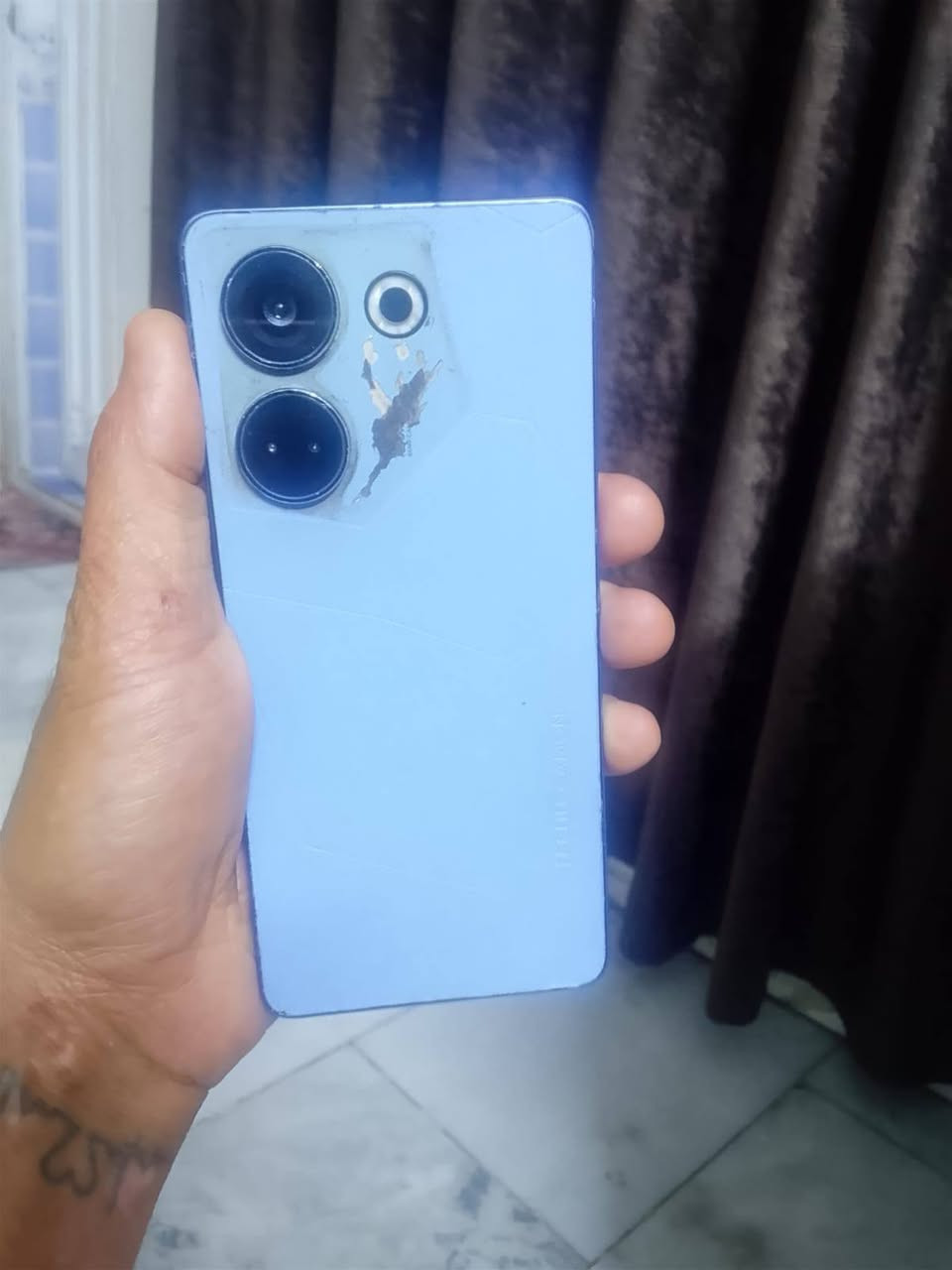 سلام عليكم جهاز يخبل بل بوبجي وكشخه موصح كدامكم ذاكره 256 وسلس مبدل بي بس ايسي وبس سعر 120 ويرهم مراوس سكني بغداد بل كفات وره مدارس يغداد ***********

نص مكتوب في الصور:
- ١:٣٧ ص
- هاتفي
- HiOS
- V14.0.0
- Based on Android
- اسم الجهاز
- TECNO CAMON 20 Pro
- التخزين
- ٢٦,٣٣ غ.ب / ٢٥٦ غ.ب
- الطراز
- TECNO CK7n
- وحدة المعالجة المركزية
- Helio G99
- الكاميرا الخلفية
- 64M TRIPLE
- Camera
- الكاميرا الامامية
- 32M
- البطارية
- 5000mAh
- الشاشة
- 1080X2400
- RAM
- 8.00 GB+5.00 GB
