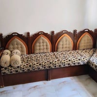 طقم قنفات كورنر نظيف للبيع بسعر 100,000 فقط خشب عادي