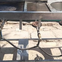 طباخ ثلاثي وميز حديد ثنينهن 175 الف وبيهن مجال مكاني بغداد الدوره اتصل...
