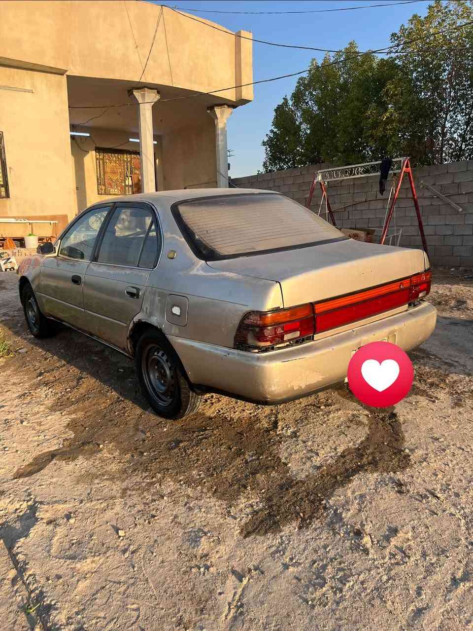 للبيع كورله 1993
مكفوله ضربه وصبغ بس بيها مكانات خياس 
السياره جاهزه 
مكينه وكير جدد
  السعر ب 38 وبيها مجال قليل 
مكاني بل بصره ***********
