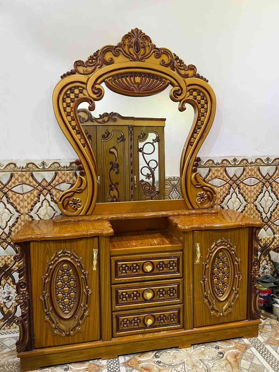 غرفه نجاره تفصال صاج ام السته جديده كلش سعر 850 عنوان سوك الشيوخ حي العسكري 
***********
