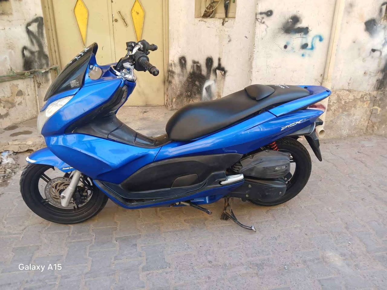 سلام عليكم....
دراجة (PSX)...(جيل الاول)  
🛵للبيع  ماشيه 28 الف الفحقيقي ممتعوبه
دراجة شلعه معدل كهربائيات كلهه شغاله 
دراجة جديده  بلادية
أي نقص مابيهة دراجه مكفوله كفاله عامه بشرط علفحص اذا برغي مفتوح ترجع دراجة مال جناي 
جيب فيتر وتعال افحص مستعجل على بيعتهه السعر مليون و400
العنوان بغداد  الكرخ  الاستفسار الاتصال على الرقم 📞*********** بغداد, العراق
