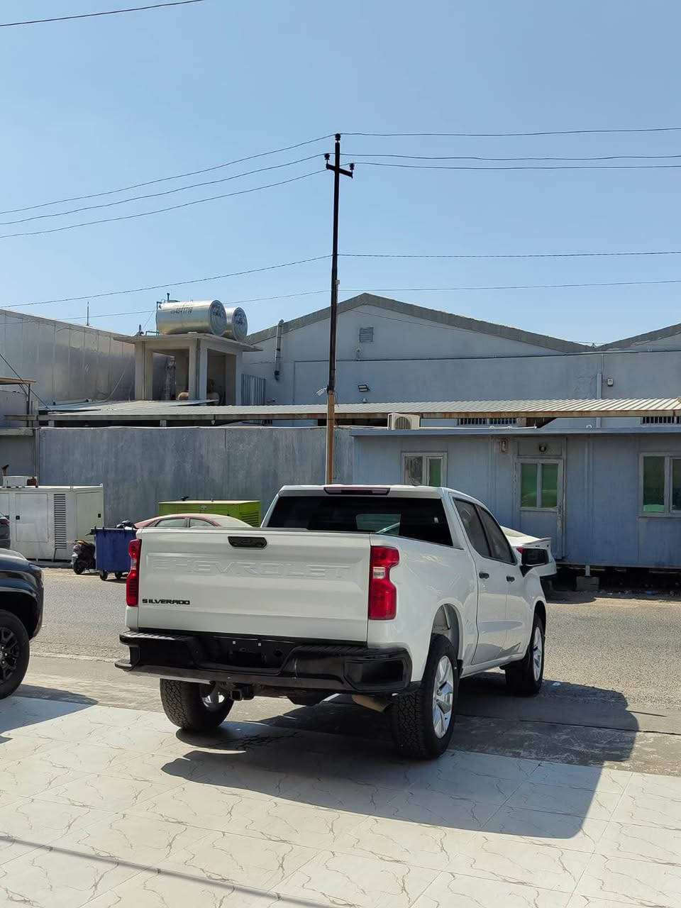 Chevrolet selvrado
ارخص سلفرادو ٢٠٢٤ ب كل سوق
صبغ فقط بيهه شبرين من ورا بجم كبس بدون ايرباكات 
٤ سلندر توربو✅🔥
سعر بلاشششش
٢٣٨$ و بيها مجال 
رقم تلفون:*********** أربيل, العراق
