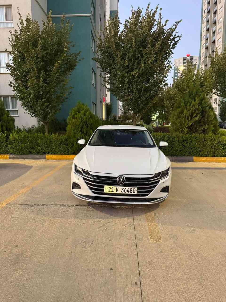 فولكسفاغن ارتيون 2021 SE  فول مواصفات عدا بانوراما 

مكينه 20 تيربو مامفتوحه 

حادثها بنيد جاملغ بدون دواخل بشرط ايرباك استيرن وراجع بلادي سنويه ورقم جديد 

مكانها سليمانيه 

سعرها مناسب 165$

***********

***********

@إشارة
