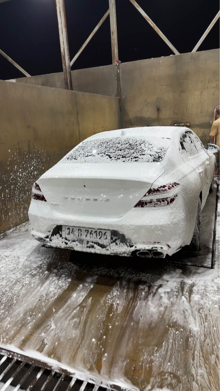 جينيسس g70 للمراوس فقط 
موديل 22 محرك 4 رقم بصره حره
ماشيه 60 الف ميل حادثها بسيط موضوح بالصور 
السعر 188 مراوس حسب القناعه 
*********** البصرة, العراق

نص مكتوب في الصور:
- Similar archival offers 5:39 You are watching archived offer. Auction ended on Wednesday, July 5, 2023. Wednesday, July 5, 2023 10 Photos Bidding Vehicle information Final bid $10,200 USD Remove Vehicle History bid.cars
- 5:39 Similar archival offers You are watching archived offer. Auction ended on Wednesday, July 5, 2023. Wednesday, July 5, 2023 10 Photos Bidding Vehicle information Final bid $10,200 USD Remove Vehicle History الترجمة متوفرة