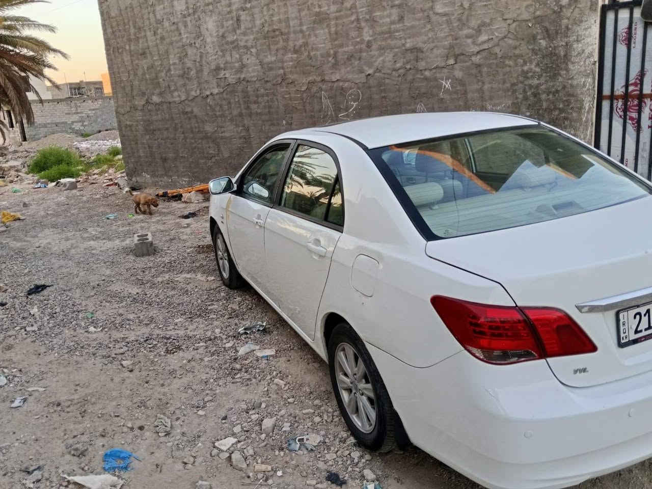 السلام عليكم ورحمة الله وبركاته
سيارة byd f3 2014 للبيع كير و محرك مكفولات لا ت بخير ولا تنقيص سيارة نظيفه رقمها سليمانية سنوية 2031 مابيه نواقص شغل وتطلع سعر ٥٠ وبيه مجال بسيط رقم *********** بغداد سويب الدوانم
