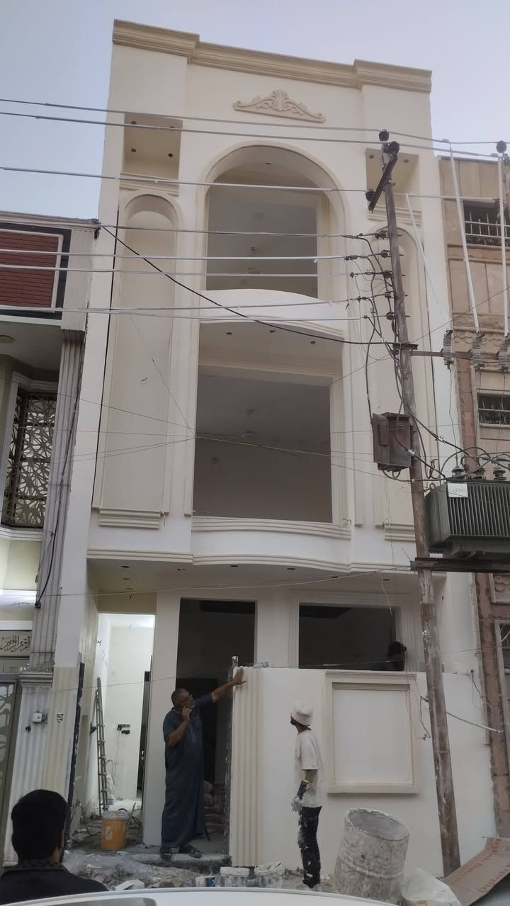 لبخ واجهيات سمنت +طلس هذا شغلنا قبل يومين كملنا في الطالبيه بغداد. احنه من الحله نبات بنفس الموقع نكمل شغلك يلا نطلع . رقم الهاتف ***********
