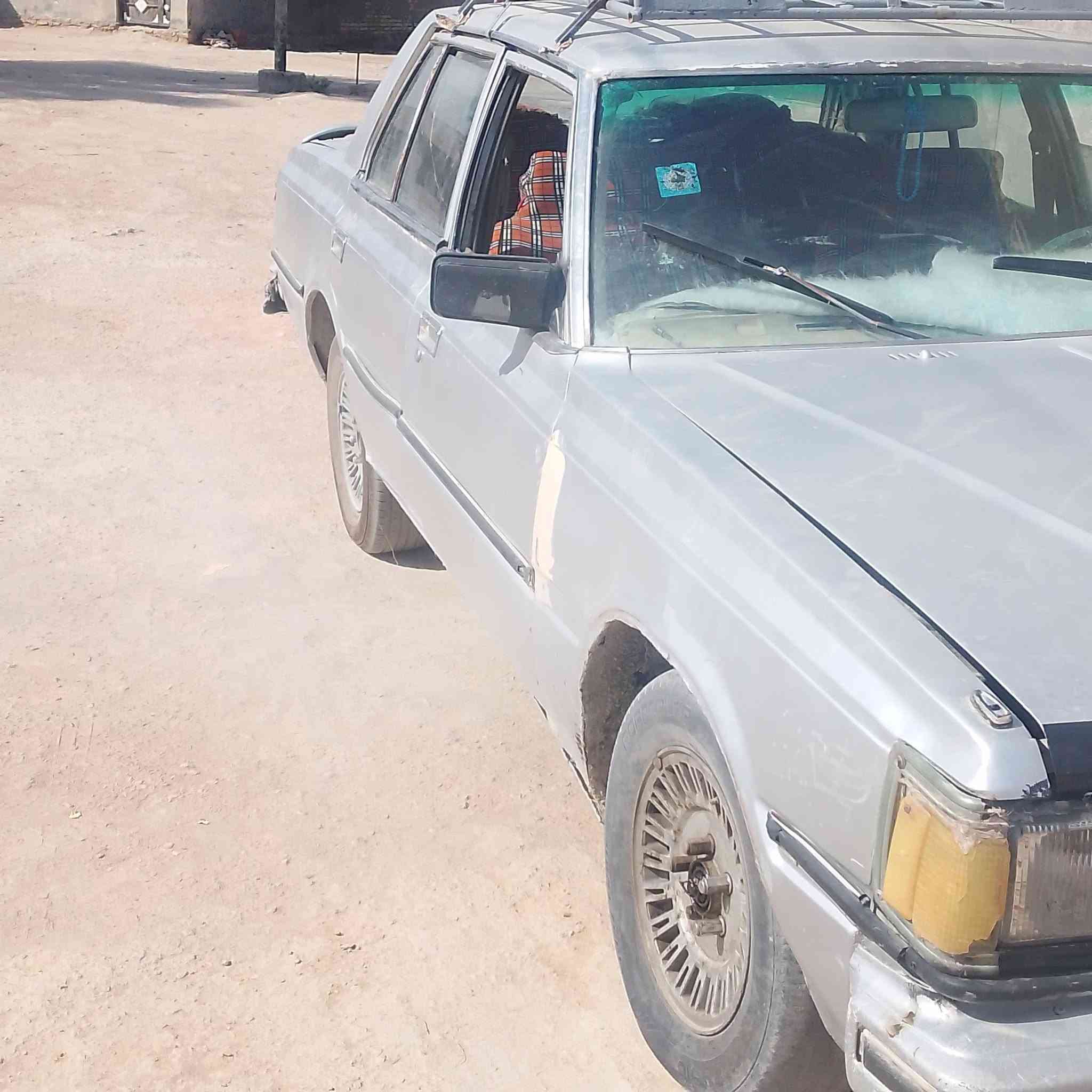 سلام عليكم سياره سوبر
82 كير ومحرك مكفولات فيفتي 2500 مداور ثانيوم سنويه 2030 
ترايك لبصره مكاني سماوه الوركاء 
سعر 35 مكاني سماوه الوركاء 
***********
